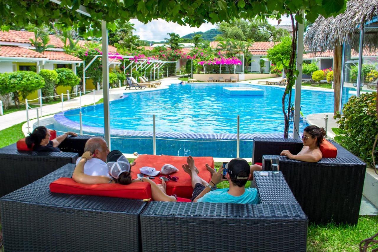 Seis Playas Hotel Tamarindo Exterior foto