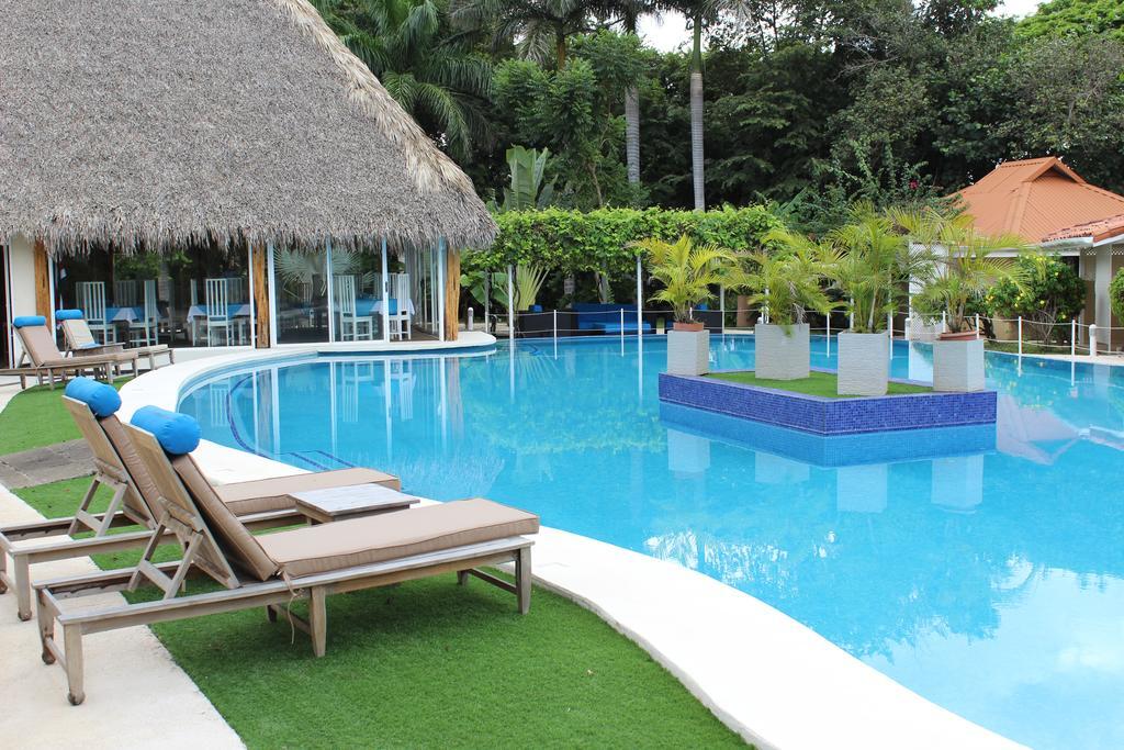 Seis Playas Hotel Tamarindo Exterior foto
