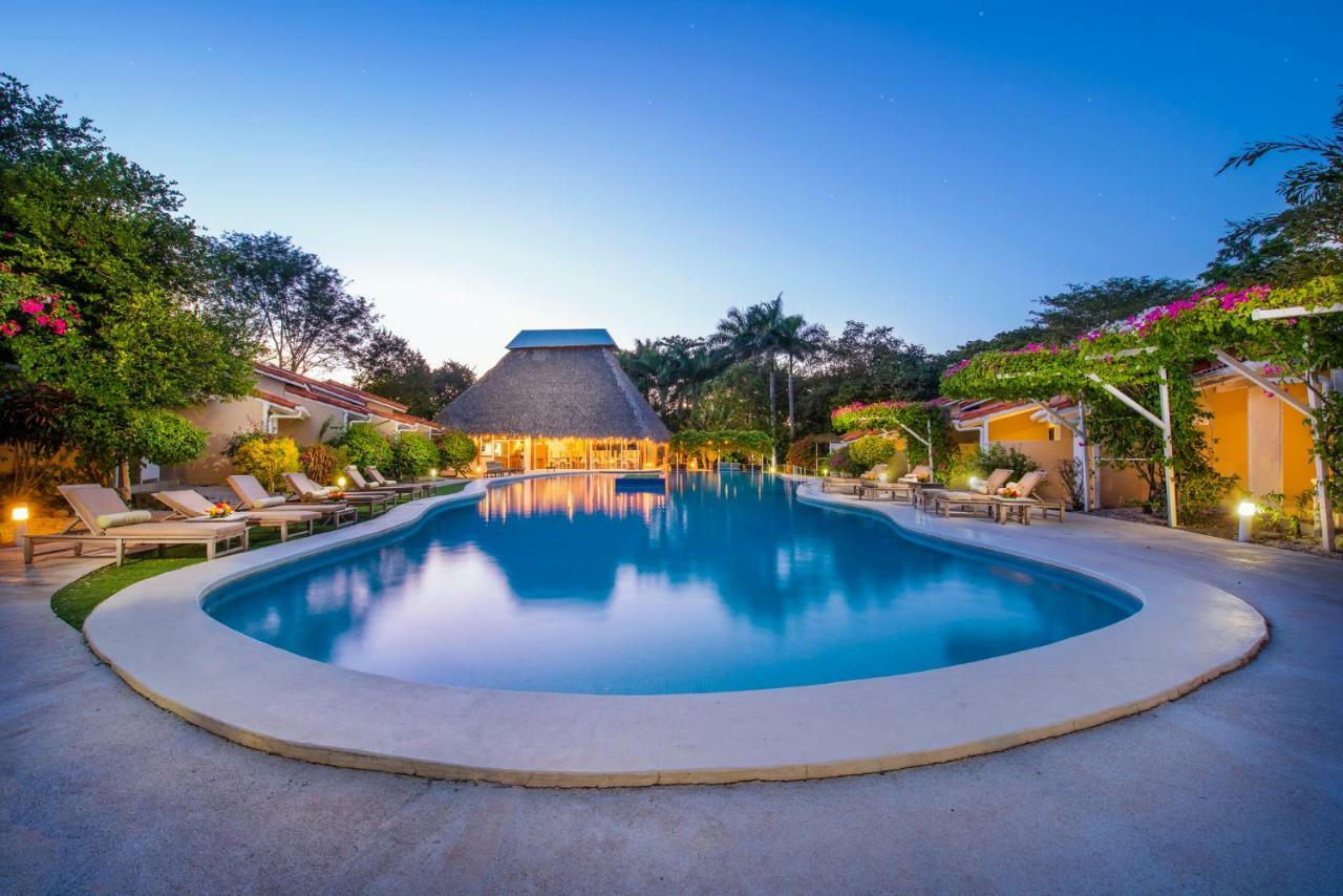 Seis Playas Hotel Tamarindo Exterior foto